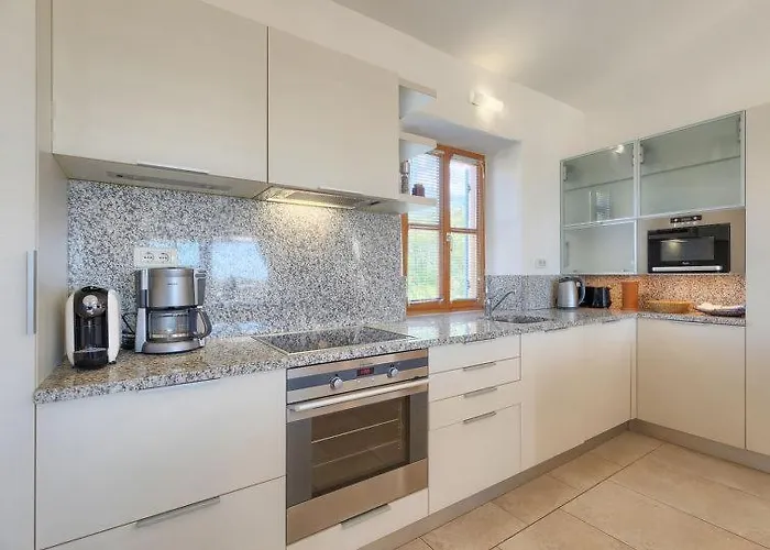 Casa Veronica * Buje