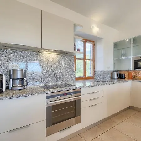 Casa Veronica * Buje