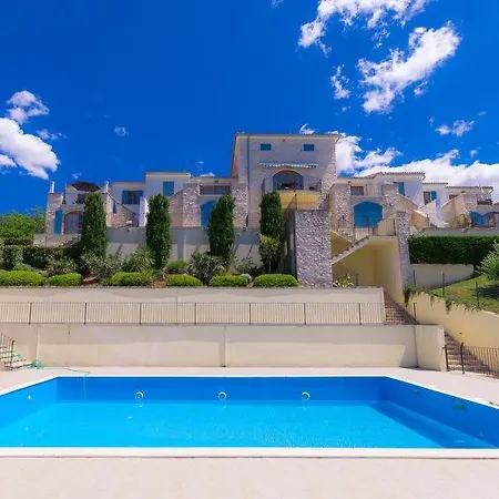 Casa Veronica * Buje