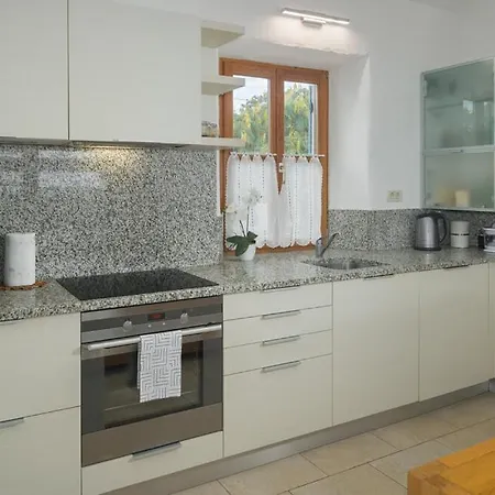 Casa Veronica 別荘 ブイェ